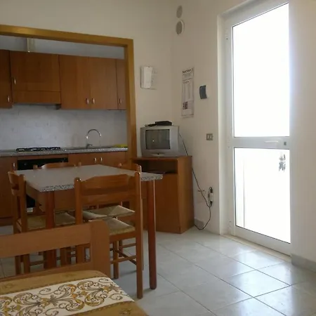 Carabella 3*