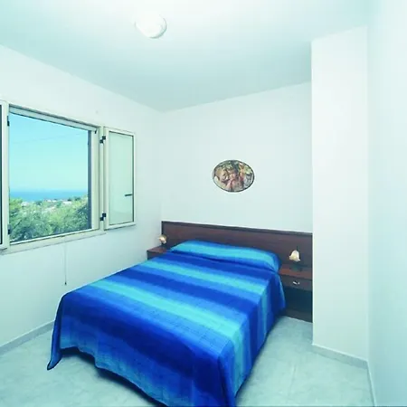 Carabella 3* ヴィエステ