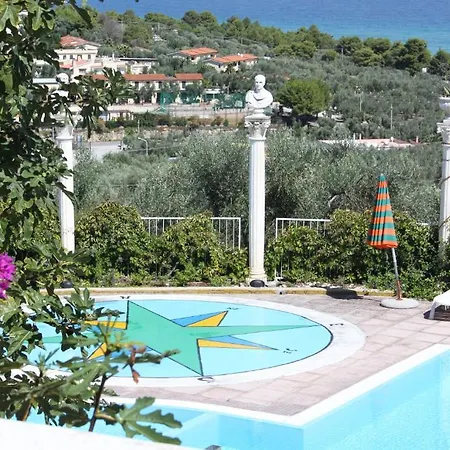 Carabella 3*