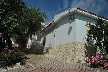 Carabella Aparthotel Vieste