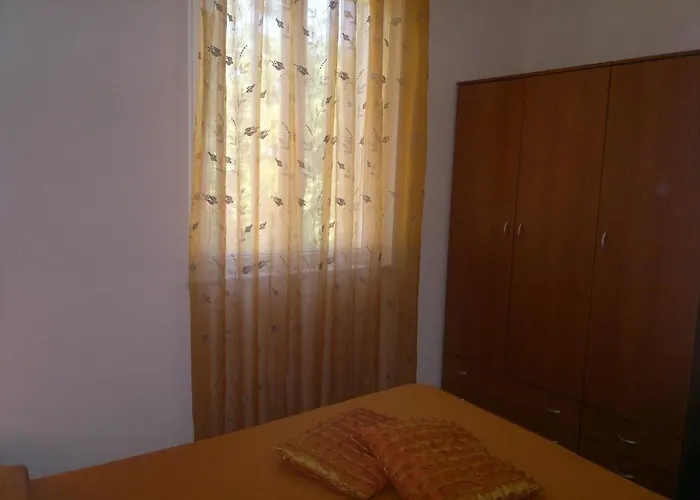 Carabella Apartahotel 3*