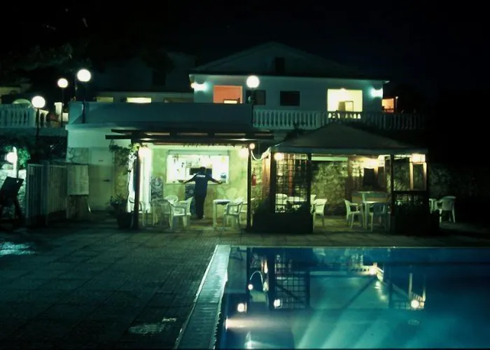 Carabella Apartahotel Vieste