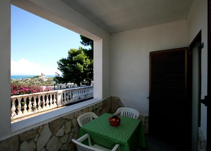 Carabella 3*