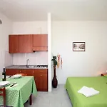 Carabella 3*