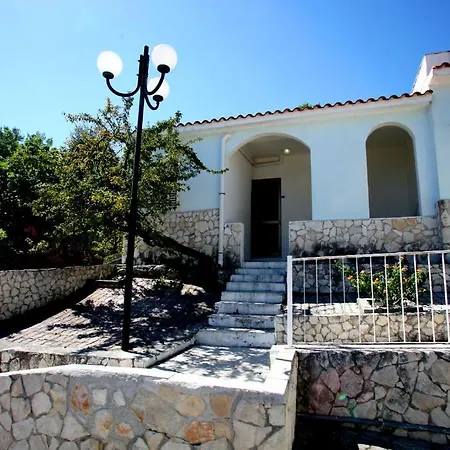 Ξενοδοχείο με διαμερίσματα Carabella