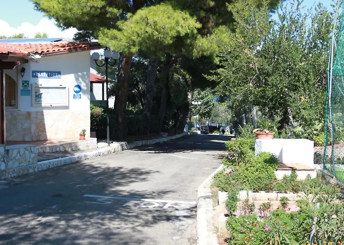 Carabella 3*